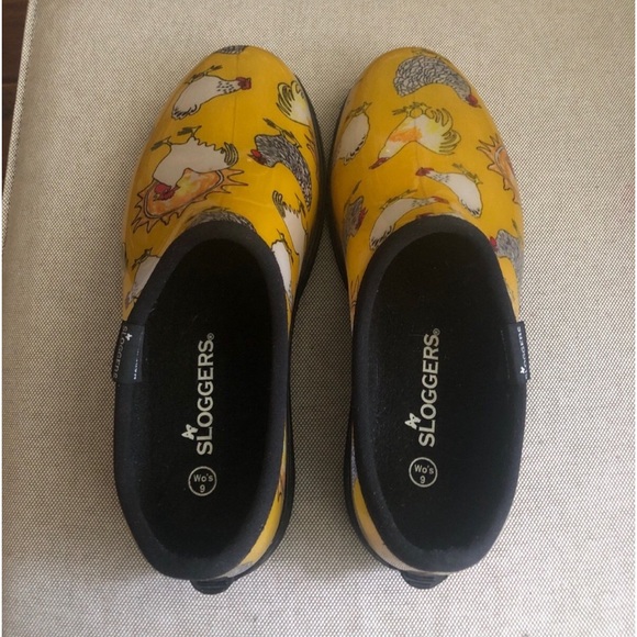 Chicken Sloggers rain boots! - Picture 1 of 5